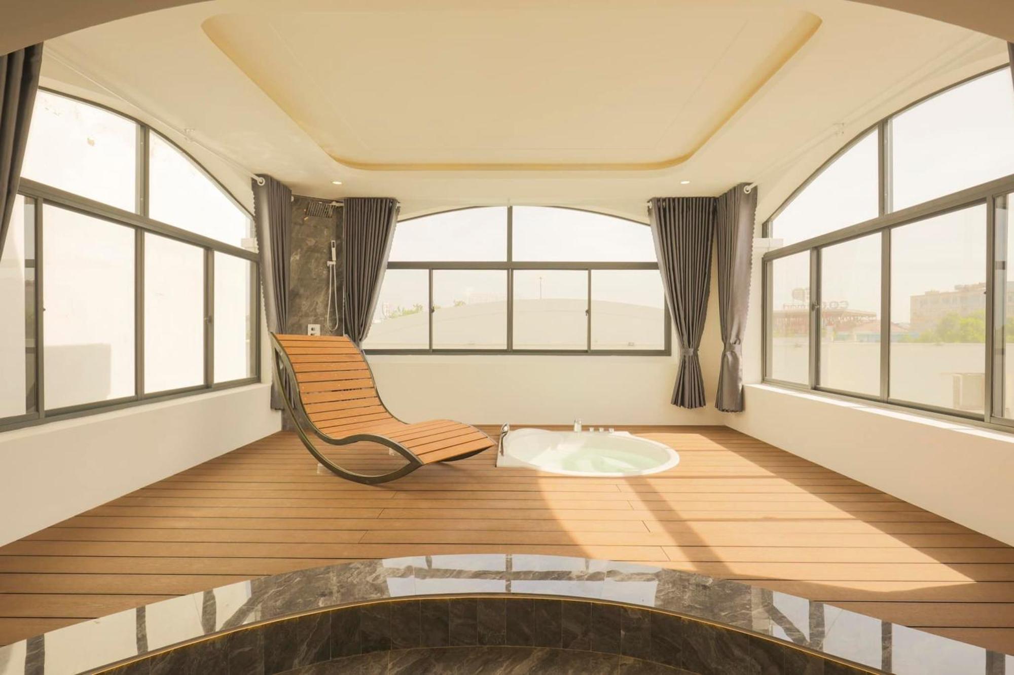 Vĩnh Long Phuoc Hung 3 Hotel מראה חיצוני תמונה