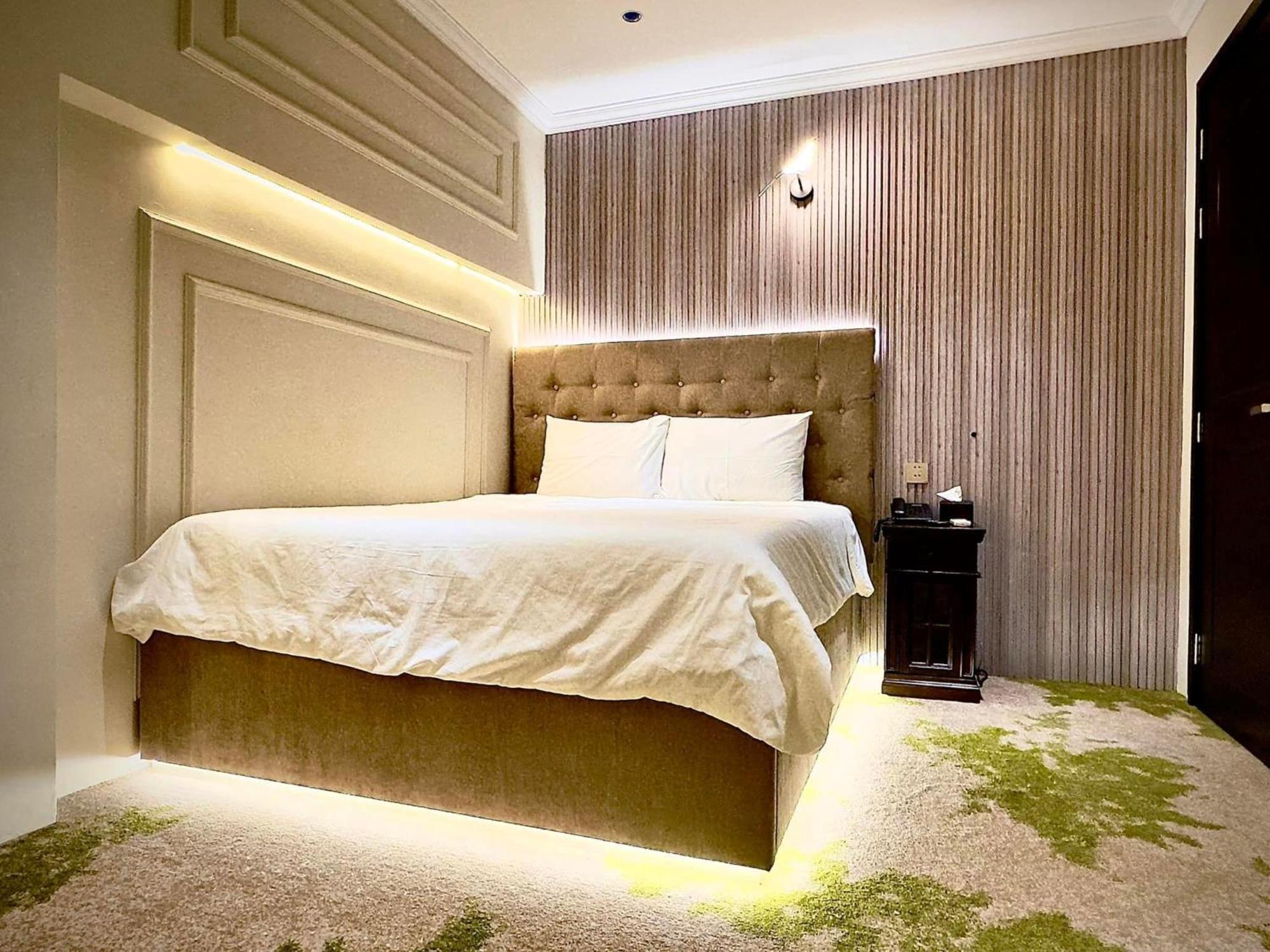 Vĩnh Long Phuoc Hung 3 Hotel מראה חיצוני תמונה