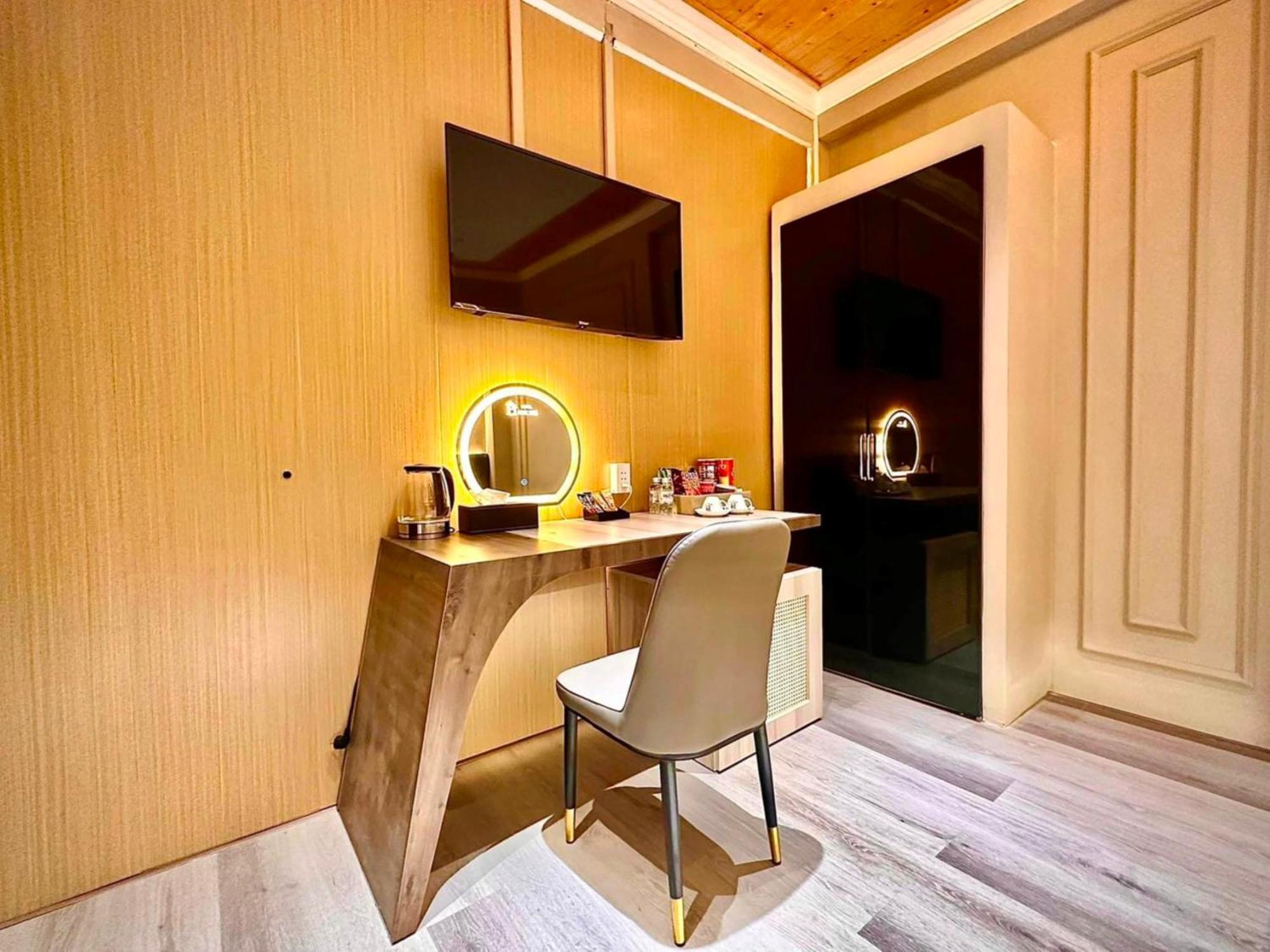 Vĩnh Long Phuoc Hung 3 Hotel מראה חיצוני תמונה